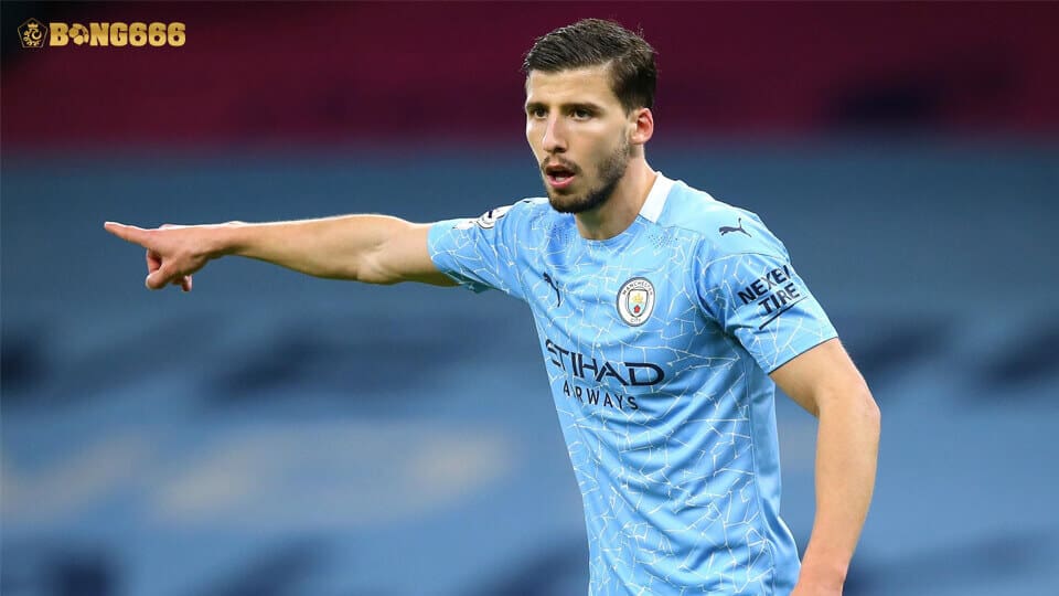 Hậu vệ Ruben Dias